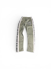 Load image into Gallery viewer, Trap Pants

